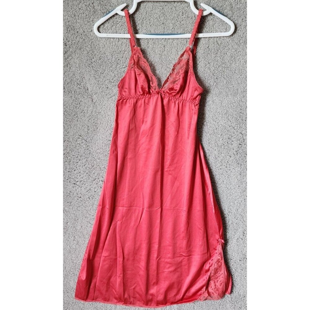 Vintage JC Penney Women's Sleeveless Nightgown Slip Sleepwear Lace Accents Sz 32